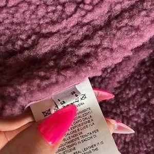 【美品】ピンコ　PINKO　フーデッドファージャケット　パーカー　黒　38 サイドライン 文字プリント 半袖 パーカー[品番：KH000015493